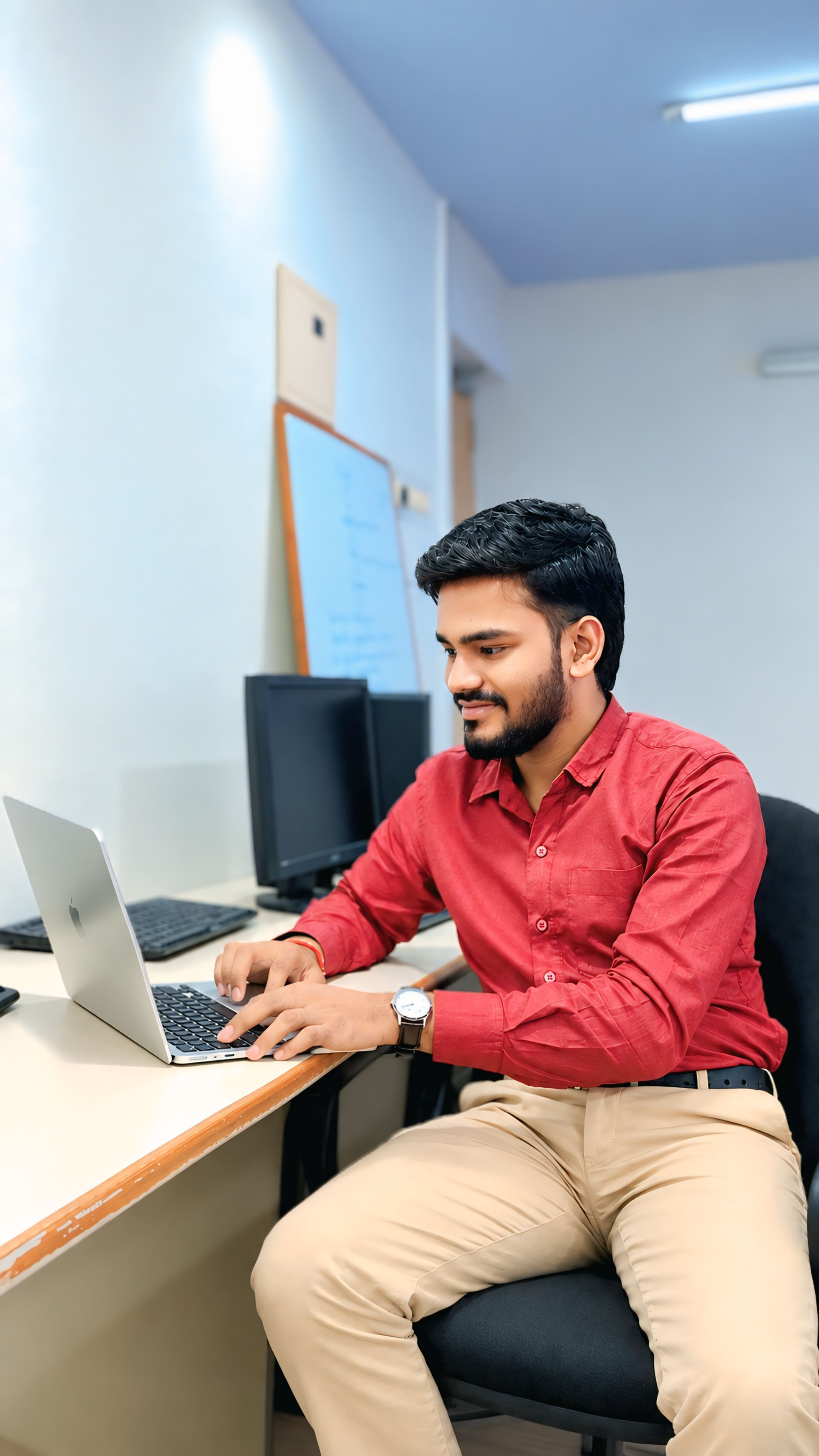 Ramanand Kumar headshot
